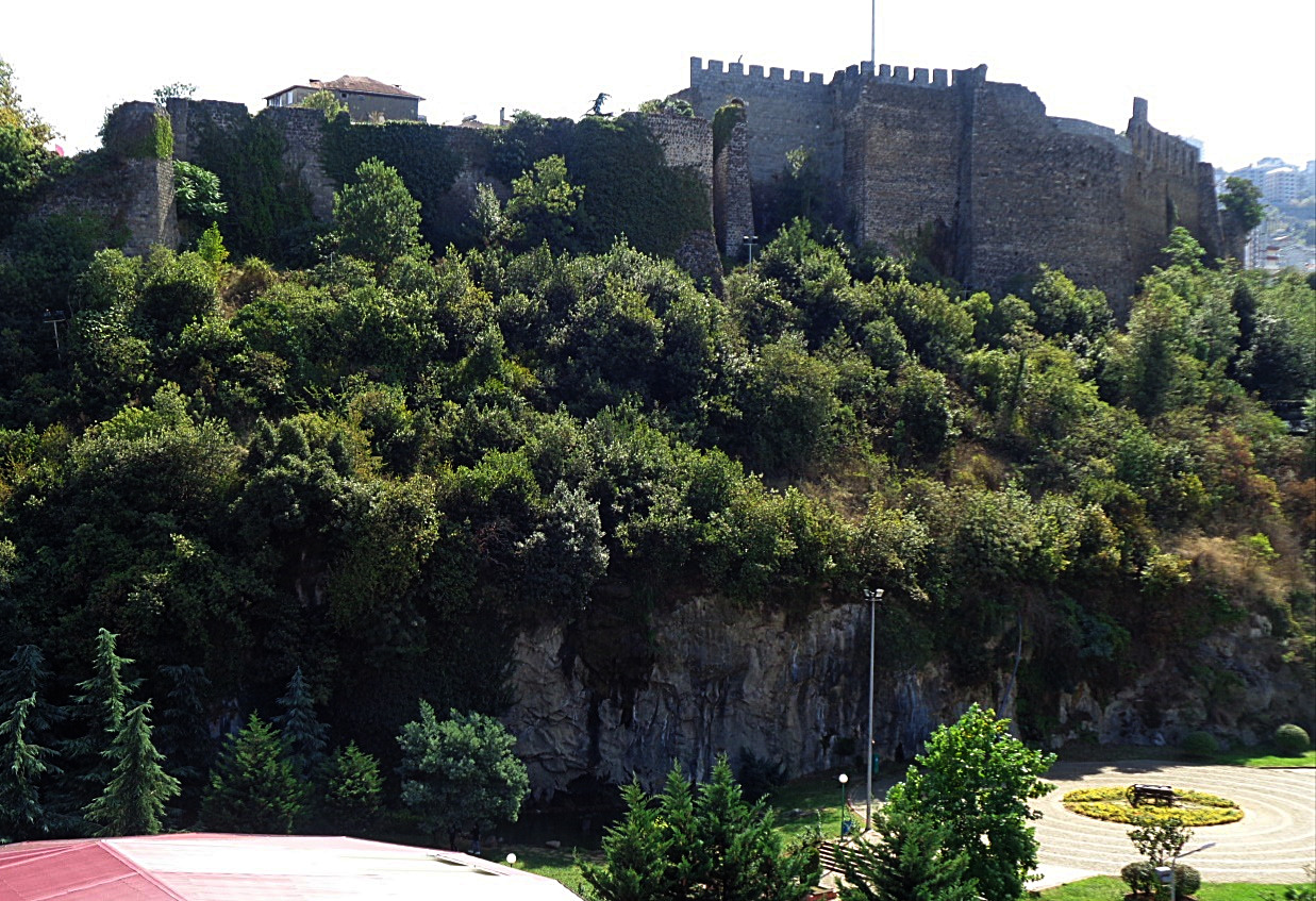 trabzon walls